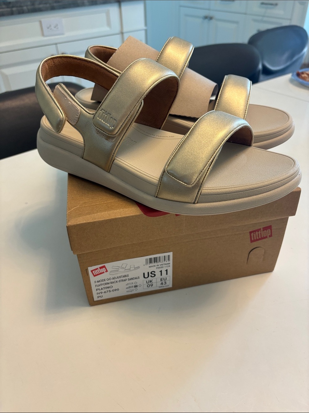 Fitflop  Women’s metallic Gold Double-Strap Velcro Sandals New in Box